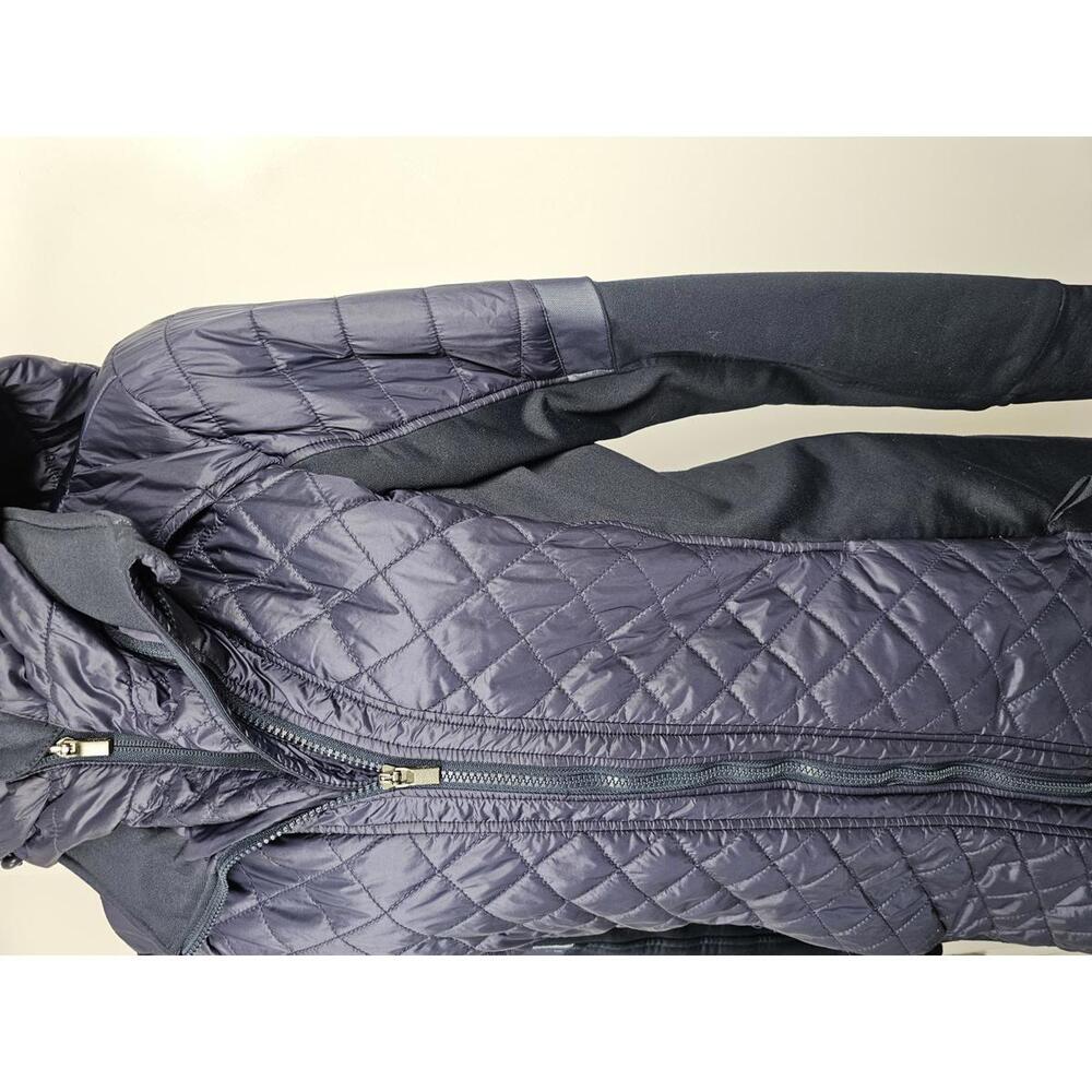 Athleta Rock Springs Quilted Long Hooded Jacket with Mixed Fabric Sleeves - Picture 4 of 9